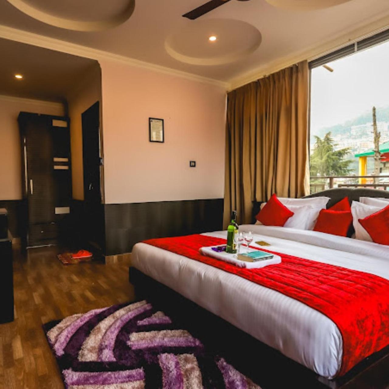 Hotel Holiday Hill, Near Mall Road, Mcleodganj# Parking#Restaurant Dharamshala Luaran gambar