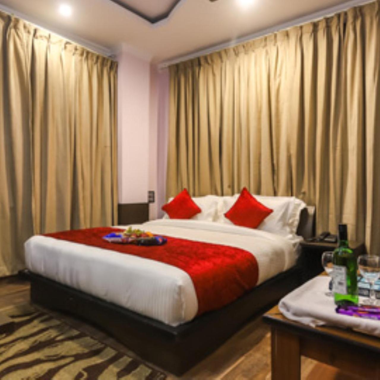 Hotel Holiday Hill, Near Mall Road, Mcleodganj# Parking#Restaurant Dharamshala Luaran gambar
