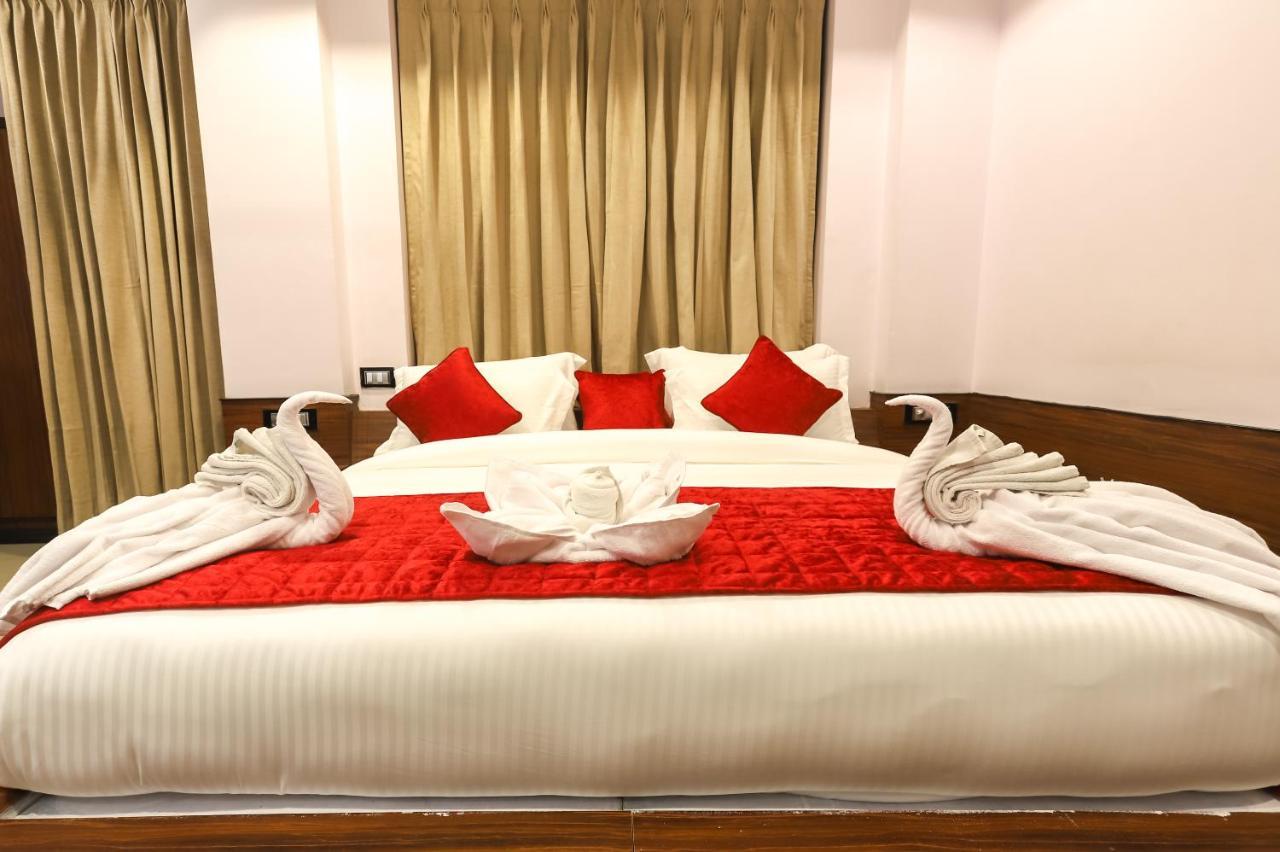 Hotel Holiday Hill, Near Mall Road, Mcleodganj# Parking#Restaurant Dharamshala Luaran gambar
