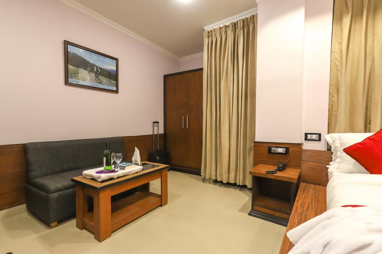 Hotel Holiday Hill, Near Mall Road, Mcleodganj# Parking#Restaurant Dharamshala Luaran gambar